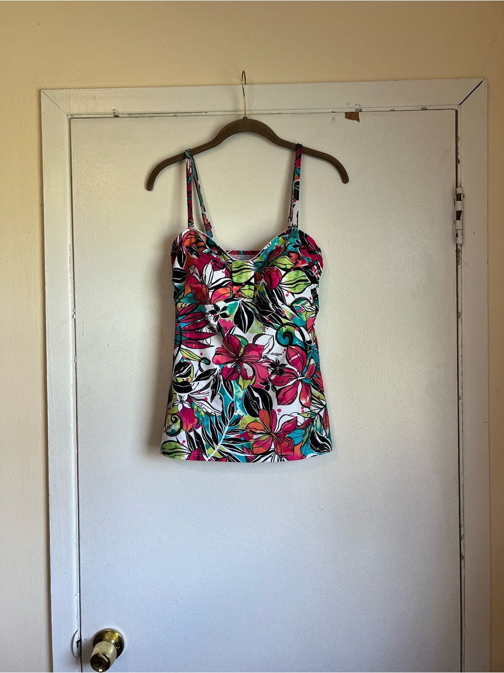 Croft & Barrow Women's Floral Multicolor Tankini Top Adjustable Straps Size 14L